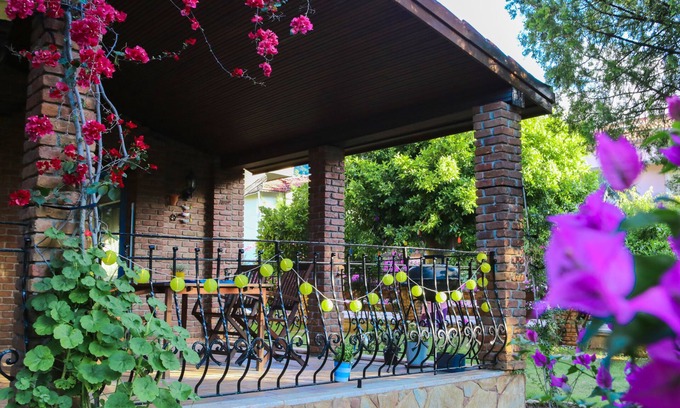 Icmeler City Center Villa | nearby Icmeler beach, family friendly
