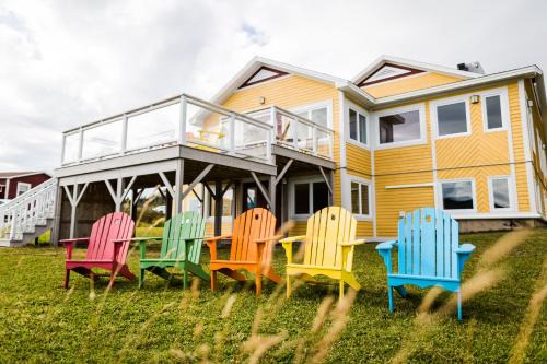 Norris Point Hotel | Neddies Harbour Inn