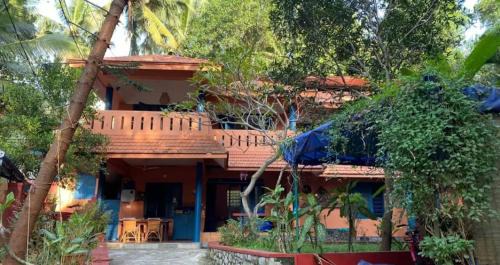 Kovalam House | NeelaHouse