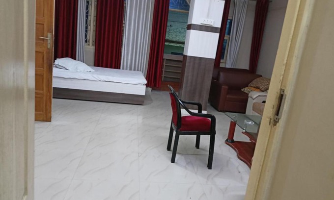 Lucknow Apartment | Neelansh