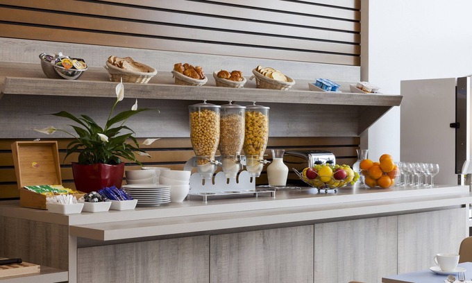 Annemasse Hotel | Nehô Suites Porte de Genève - Gare Annemasse