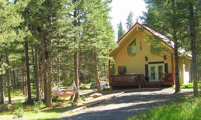 Island Park Cabin | Neil's Yellowstone Getaway ~Boating/Fishing nearby