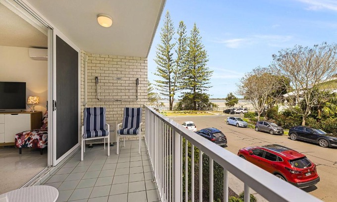 Golden Beach House | Nelson Point Unit 2 Golden Beach QLD