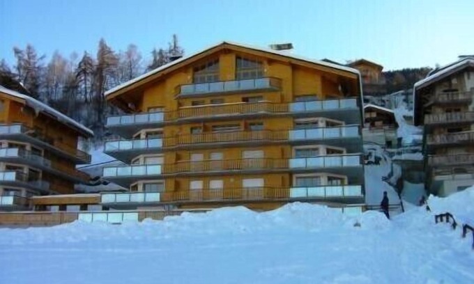 Saint-Pierre-de-Clages Apartment | NENDAZ 4-VALLEES 2 Bedroom Luxury Apartment with Indoor Swimming Pool(freeWIF