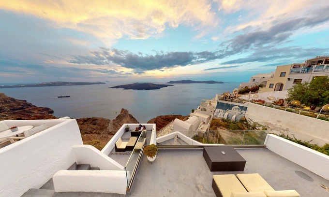 Fira Apartment | Neoklassiko Koukouli Deluxe room