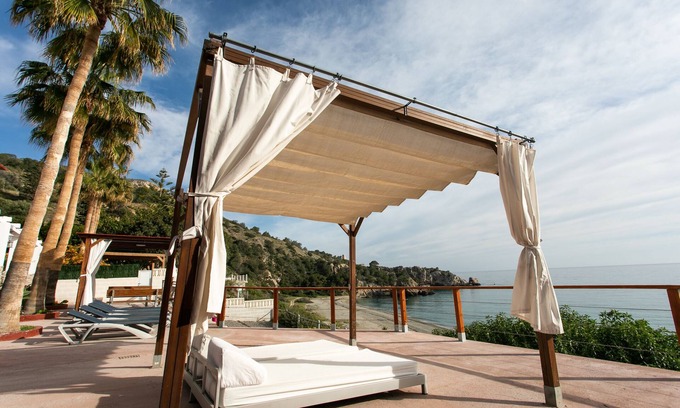 Nerja Cottage | Nerja: country holiday home - NerjaBig house