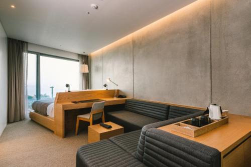 Eulwang-ri Hotel | Nest Hotel Incheon