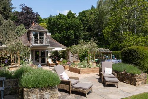 Pulborough House | Nest Stay By The Butler Collection