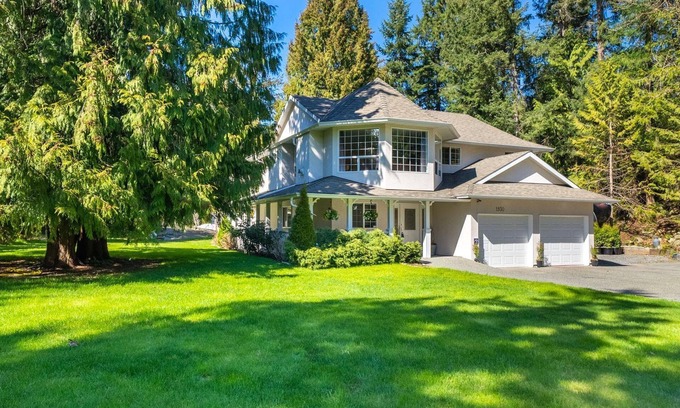 Regional District of Nanaimo House | Nesting Ravens B@B . Cozy studio on Private Acreage, safe stay!