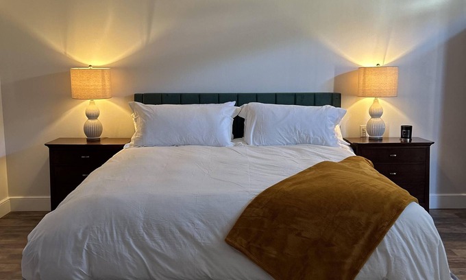 Union Apartment | Nestled Inn in the cute little town of Union WV