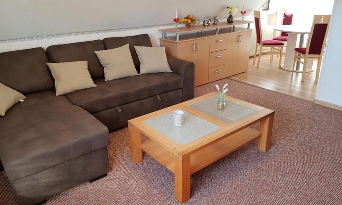 Lilienthal Apartment | NEU! Ferienwohnung Ramke OG
