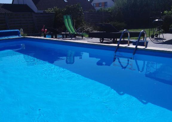 Theilenhofen Apartment | NEU! Moderne Fewo mit Pool am Brombachsee