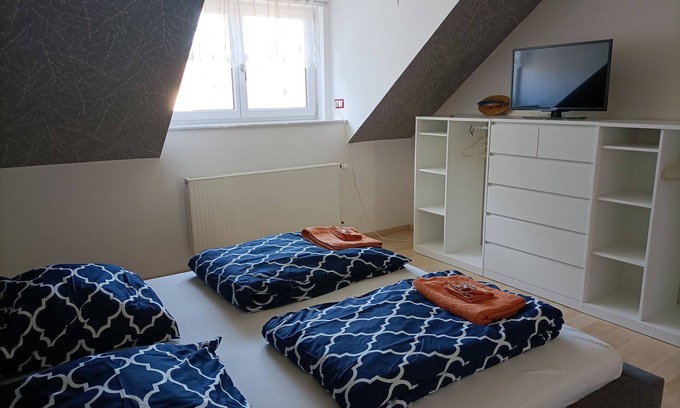 Homberg Apartment | Neu Renovierte Ferienwohnung