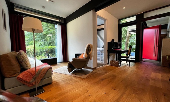 Eißendorf Apartment | Neues Exclusives 2 Schlafzimmer Apartment Hamburg