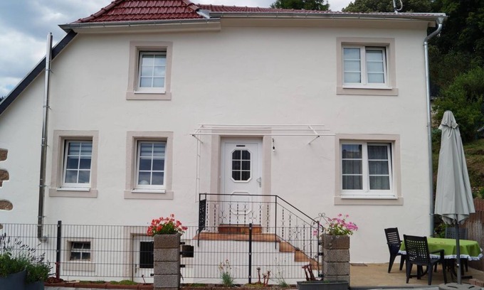 Oberweiler-Tiefenbach House | Neurohr house rental - House, shower, toilet, 3 bedrooms