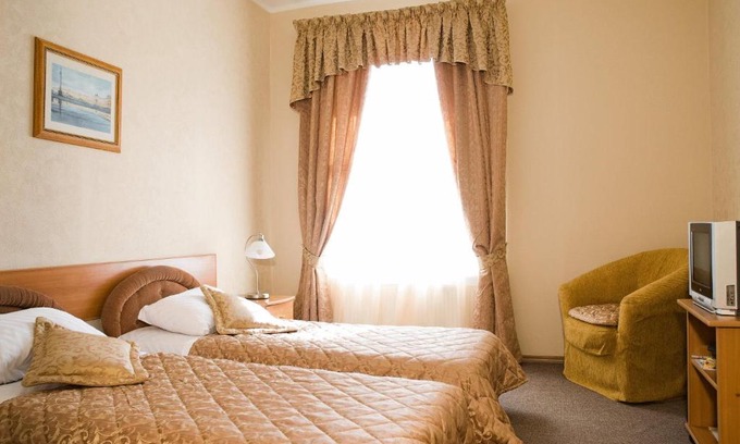 District No. 78 House | Nevsky Guest House