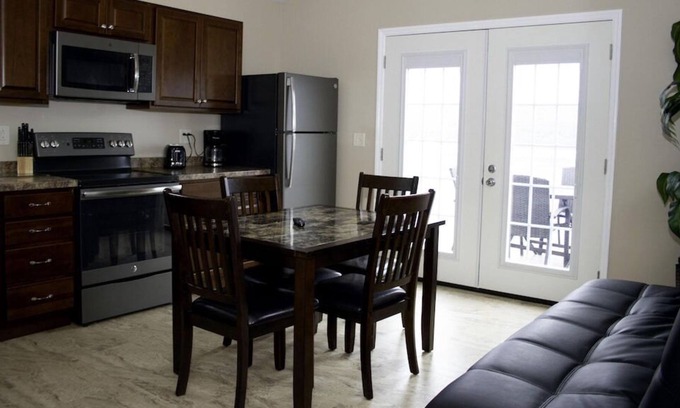 Watkins Glen Cottage | New 2 Bedroom Cottage with beautiful Lake Views