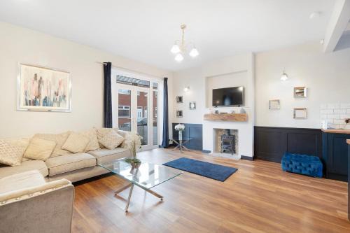 Hetton-le-Hole House | NEW! 2BR in Richard Street