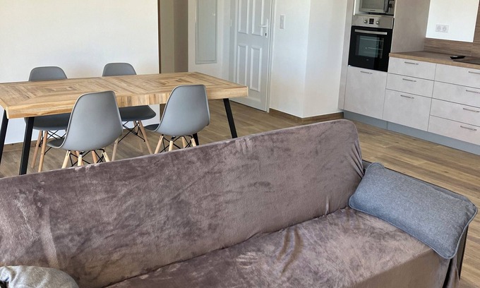 Prunete House | New 3-bedroom house 200m from the sea