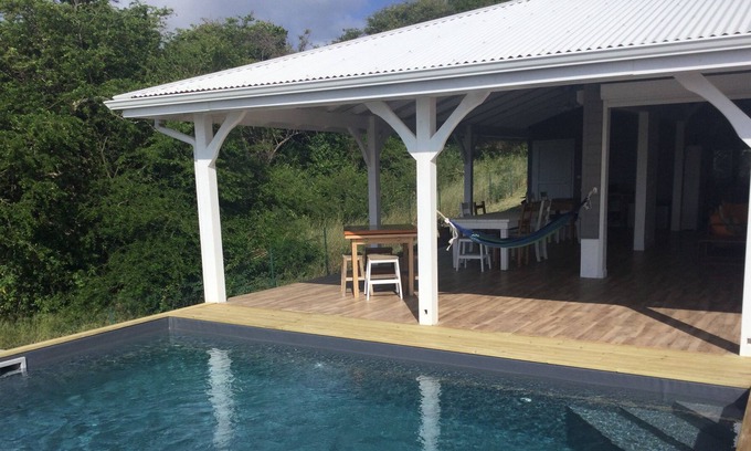 Sainte-Anne Resort | New 3 bedroom villa with swimming pool in a quiet area 4km from the sea