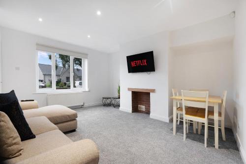 Durham House | NEW! 3BR in County Durham