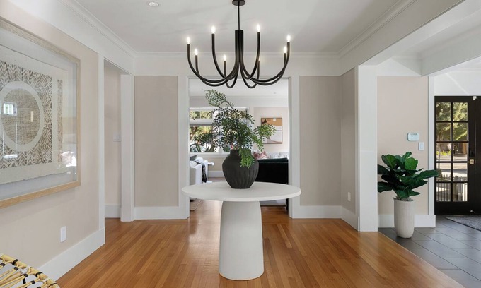 San Diego House | NEW 4 Bed, 4.5 Bath, 3 En-Suite, Across the Street From Balboa Park, Parking