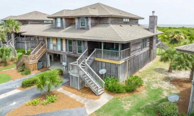 Saint Helena Island House | NEW - 4 Bedroom Home on Harbor Island