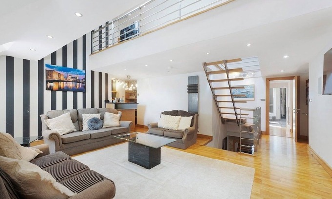 Sefton Park House | NEW! 4BR in Parkfield Road