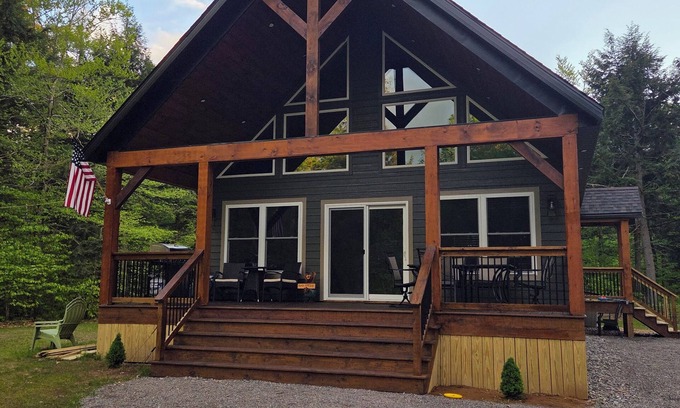 Remsen House | New ADK Cabin with gorgeous waterfront hangout on Kayuta Lake