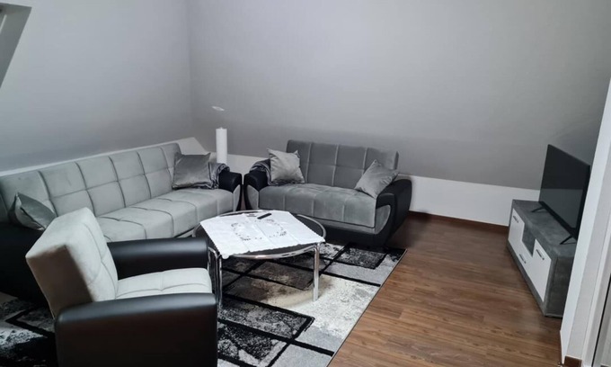 Heeslingen Apartment | NEW! Anchor vacation apartment