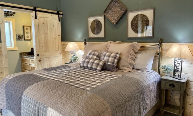 Island Park Cabin | NEW and Stylish Cabin, designed for your Comfort! Private Hot Tub, and More!