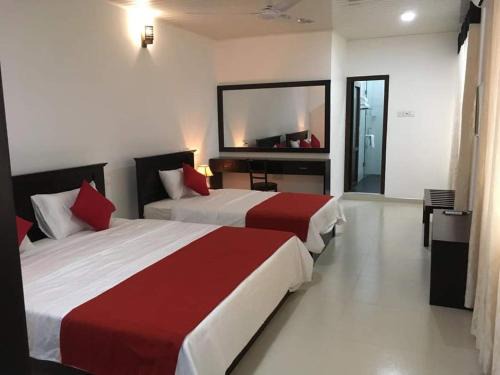 Talalla Hotel | New angel beach resort