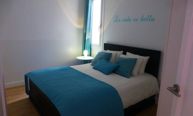 el Fort Pienc Condo | New apartment, 6 pers, free WiFi, Sagrada Familia