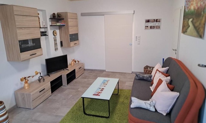 Dhron Apartment | NEW! Apartment at the old bakery