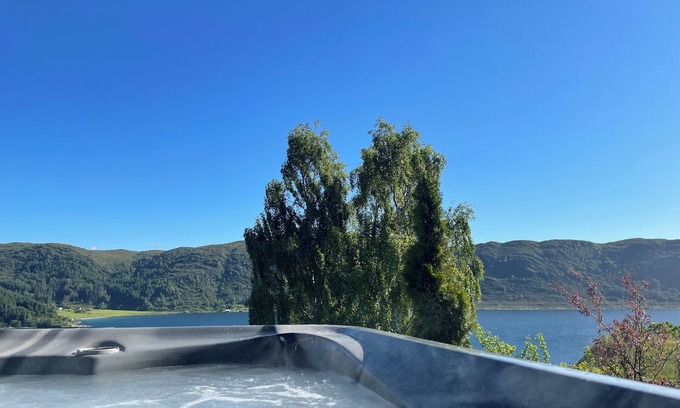 Sande Apartment | New apartment by the fjord, with boat availablenhttps:/bythefjord.com/