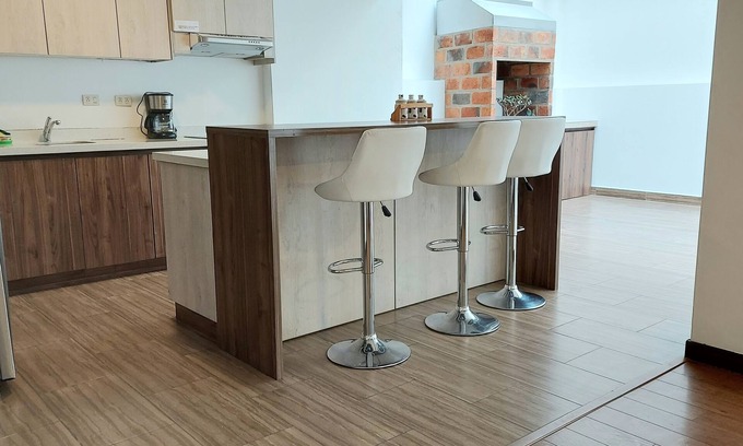 Loja Apartment | New apartment, in the center of the city, elegant and very comfortable.