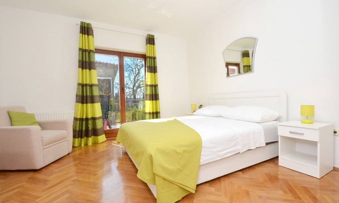 Seget Donji Apartment | New apartments near the sea