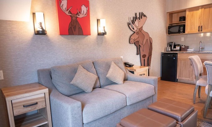 Banff Condo | New Banff Apartment | 1 Minute from the Centre!