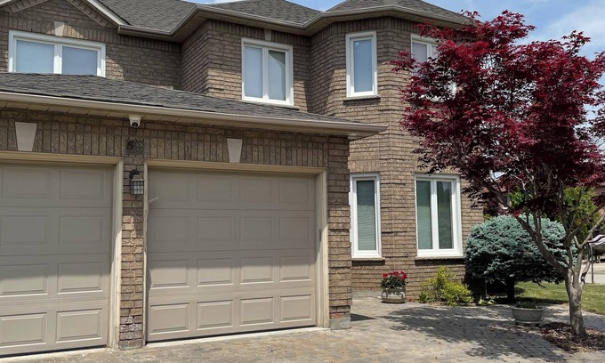 Innisfil House | New Basement apartment Markham