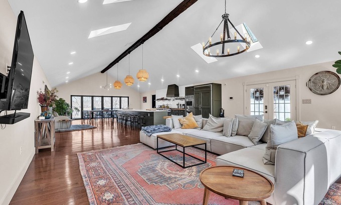 Falling Waters House | NEW! Bell Haven 4-Bedroom Home with Pool