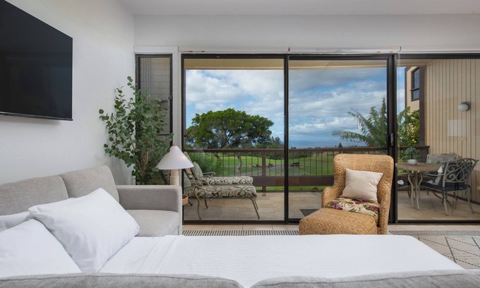 Waikoloa Condo | NEW! Big Island Stay with Private Lanai, Golf Course, Pool, Pickleball, & Views!