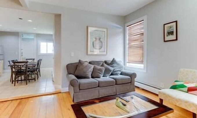 Dudley - Brunswick King House | NEW! Boston Full Home Near MBTA! 3 Mi To Fenway!