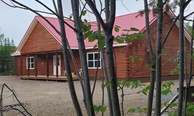Gloucester County Ski Chalet | New Brunswick - Robertville close to Bathurst - nCan sleep 16