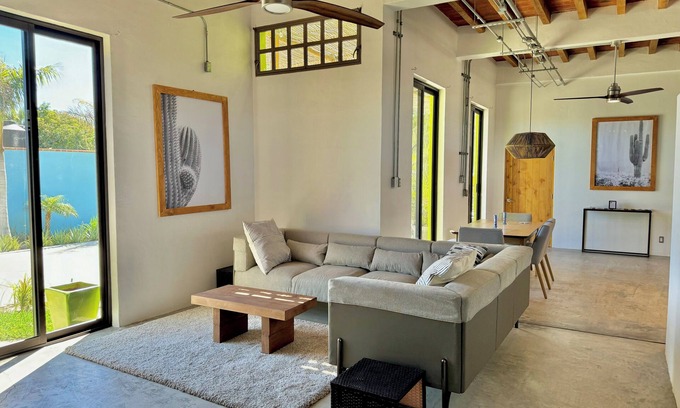 Mexican Riviera House | NEW Casa Verde San Juanico Scorpion Bay - Starlink Wifi, Gated,Walk to 1st Point