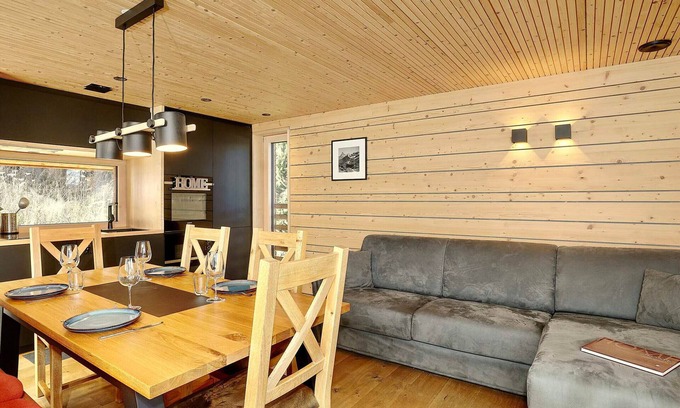 Courchevel Ski Chalet | New Chalet in Courchevel 1850, sleeps 6, ski-in/ski-out & wifi!