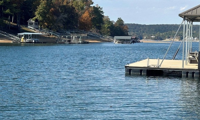 Bremen House | NEW Charming 3-bedroom house on Smith Lake.
