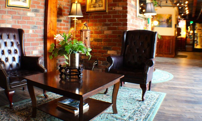 Livingston Apartment | NEW! Charming Downtown Hideaway