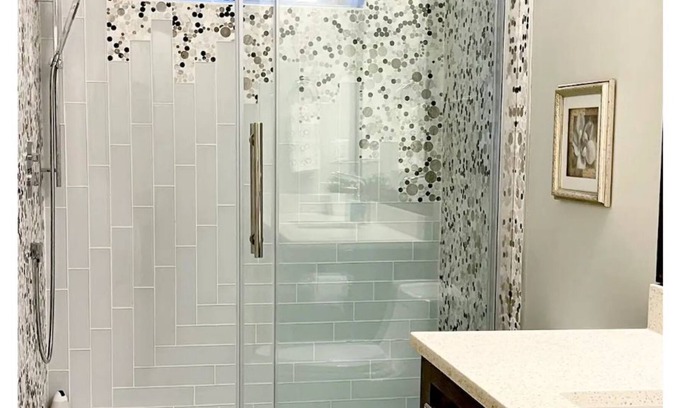 West Abbotsford House | New Clean modern Entire Suite w/ Unbeatable Value.