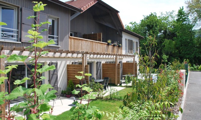 Seynod Villa | New, comfortable, four-star villa near Lake Annecy