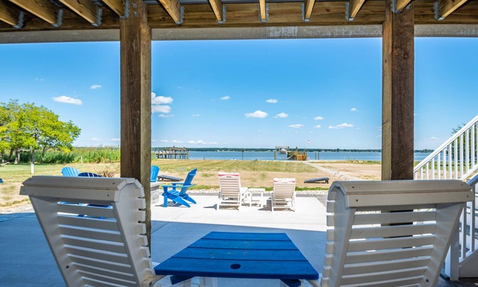 Sharps House | New Construction - 2022 - Luxury River House with beach